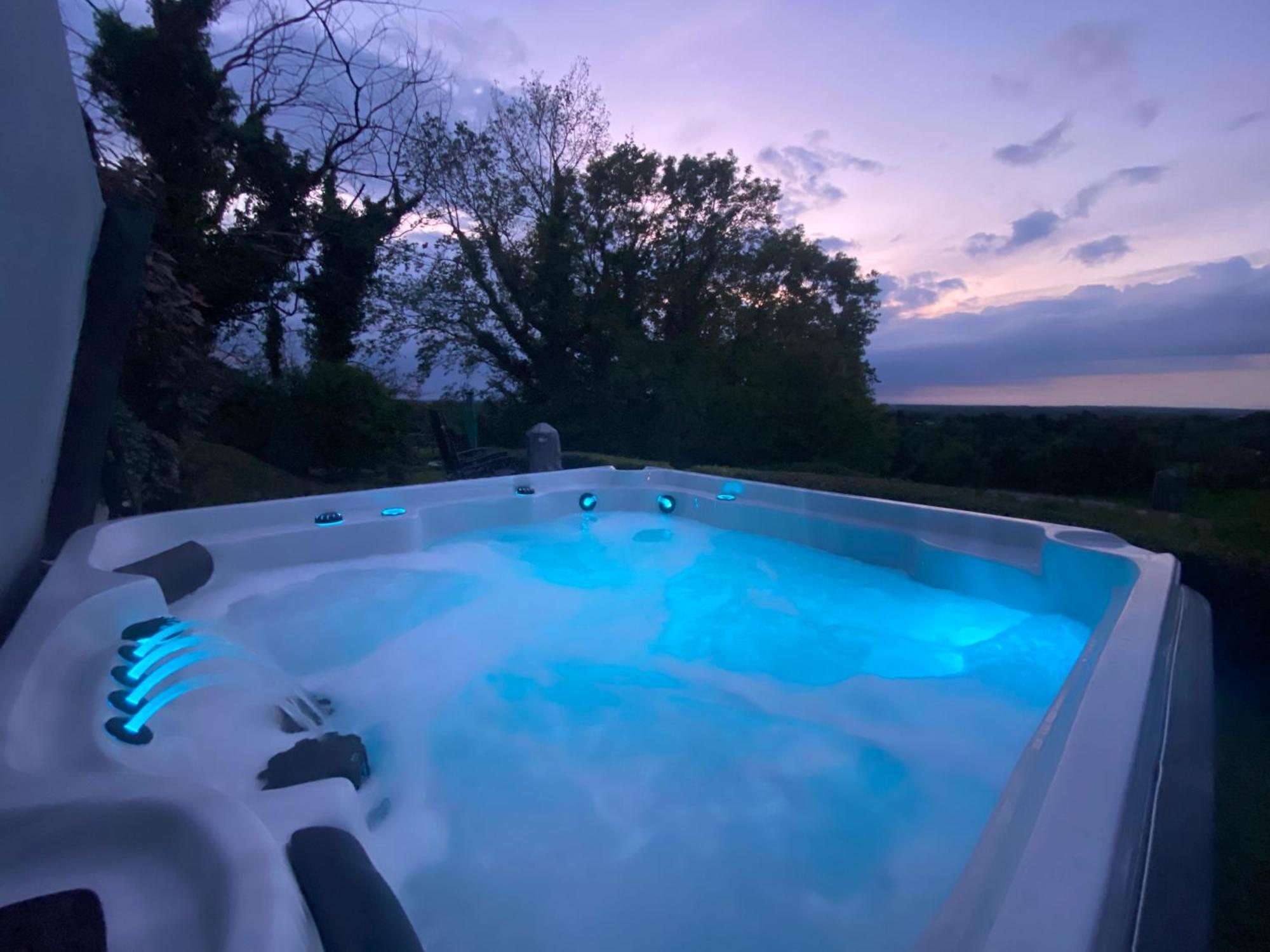 Carrick Beg Self Catering Holiday Accommodation With Hot Tub Sulby  エクステリア 写真